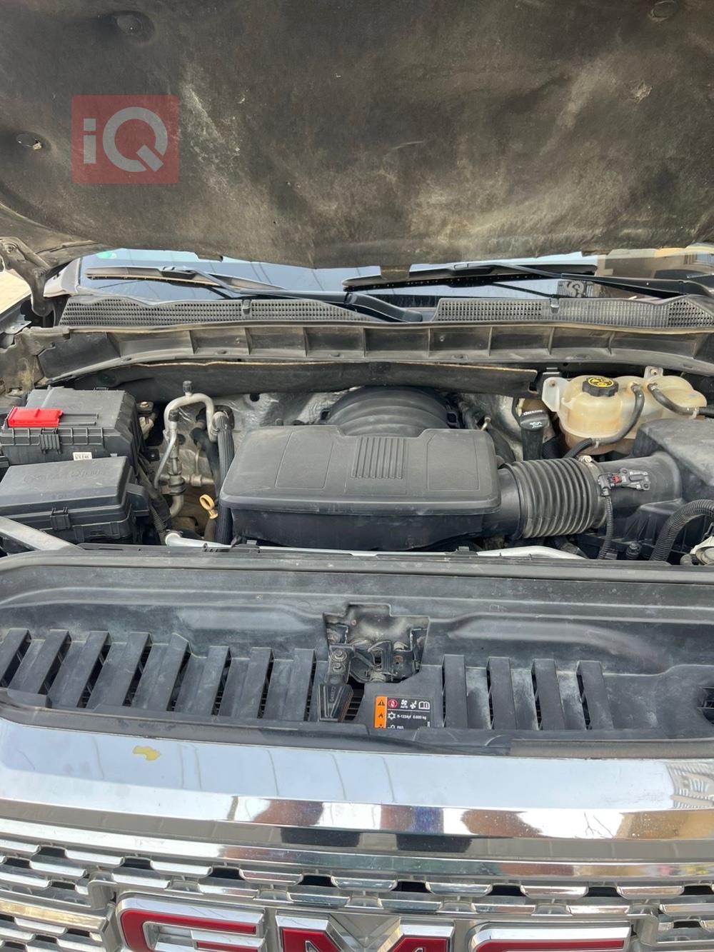 GMC Sierra